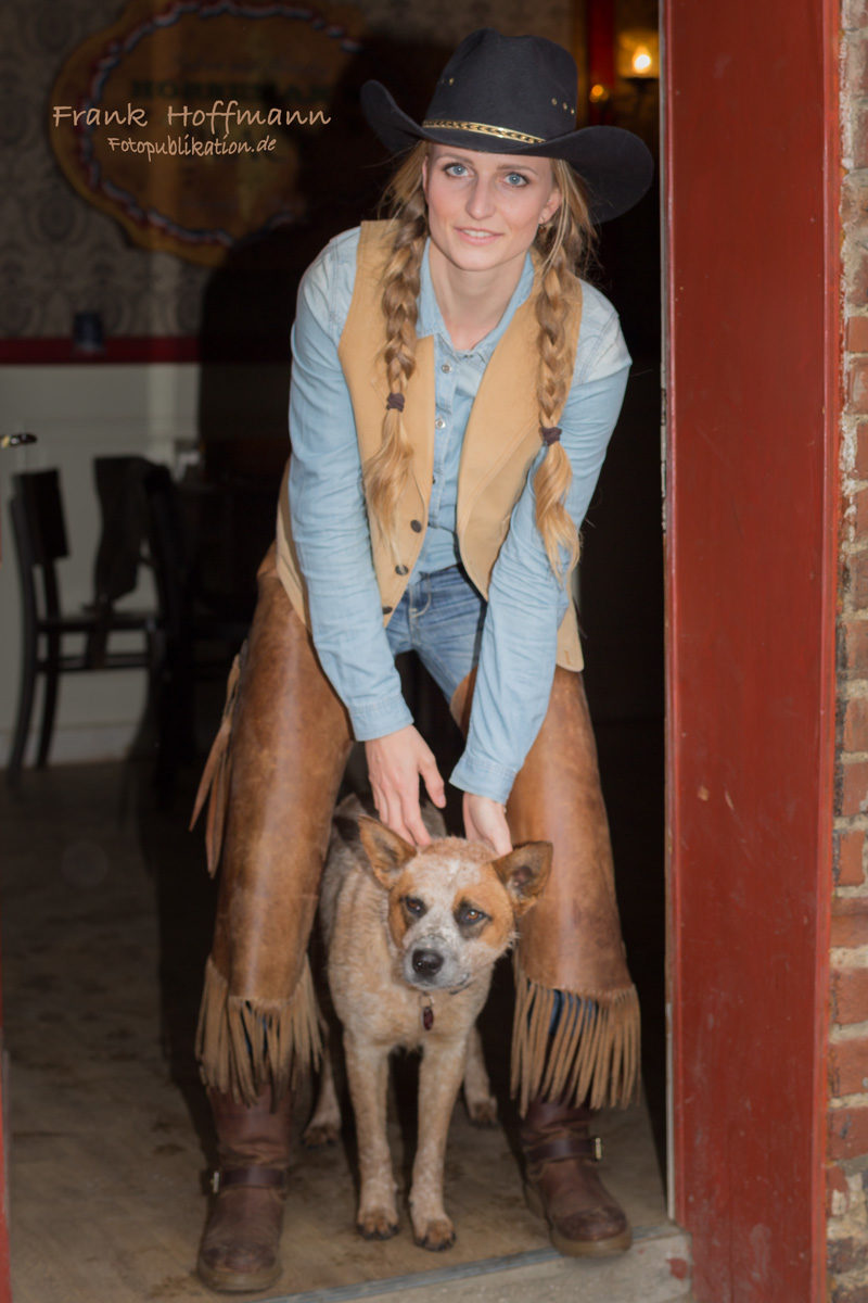 Themen Shooting mit Karolin. Western Portraits auf Anfrage.