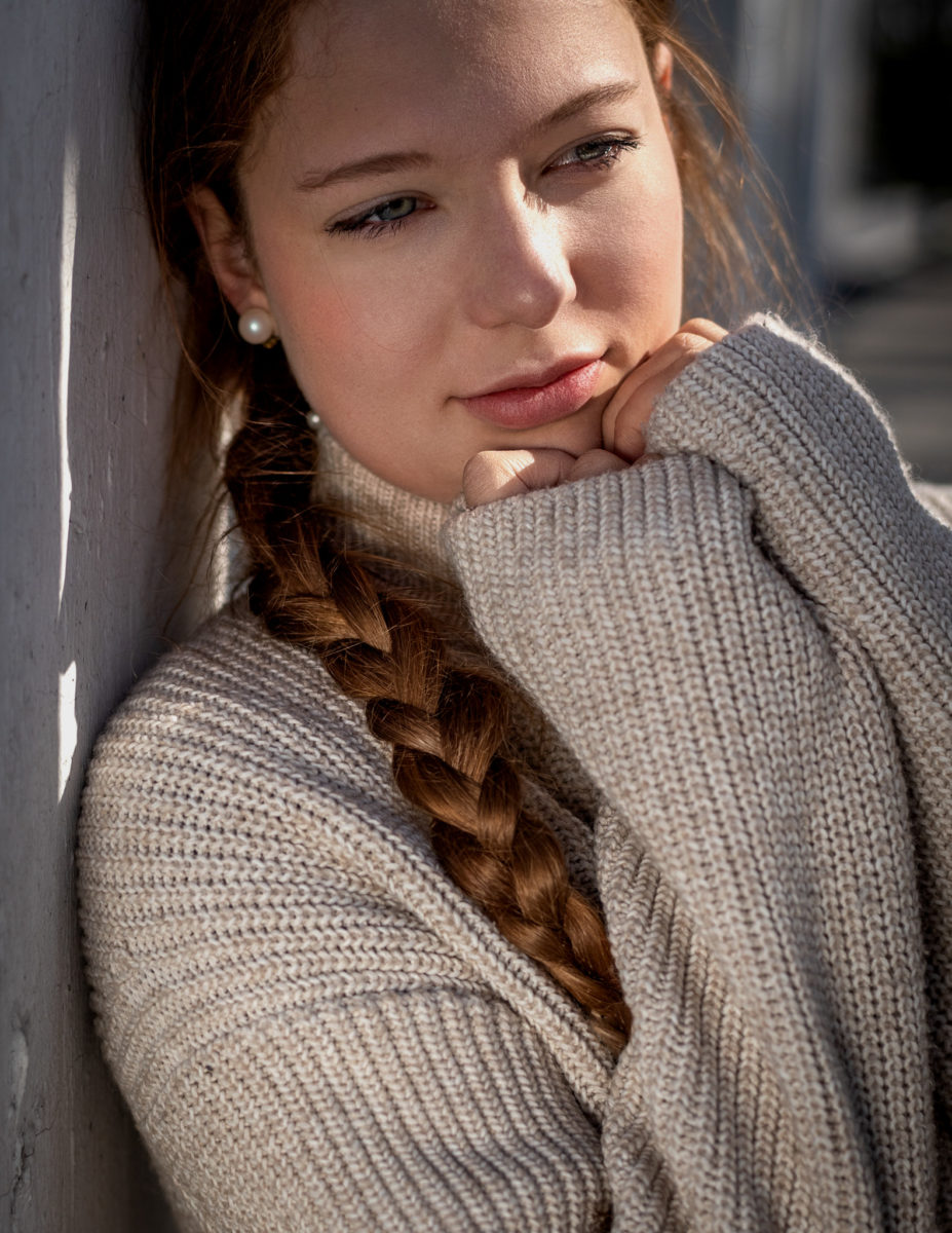 Outdoor Portrait Shootings und Filmclips für Instagram Reels können ein wunderbares Geschenk zum Abitur sein. Termine in Duisburg.